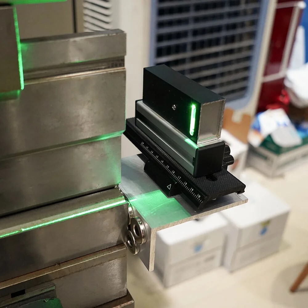 Sheet Metal Bending Alignment Tool, Precision Guide for Press Brake Calibration