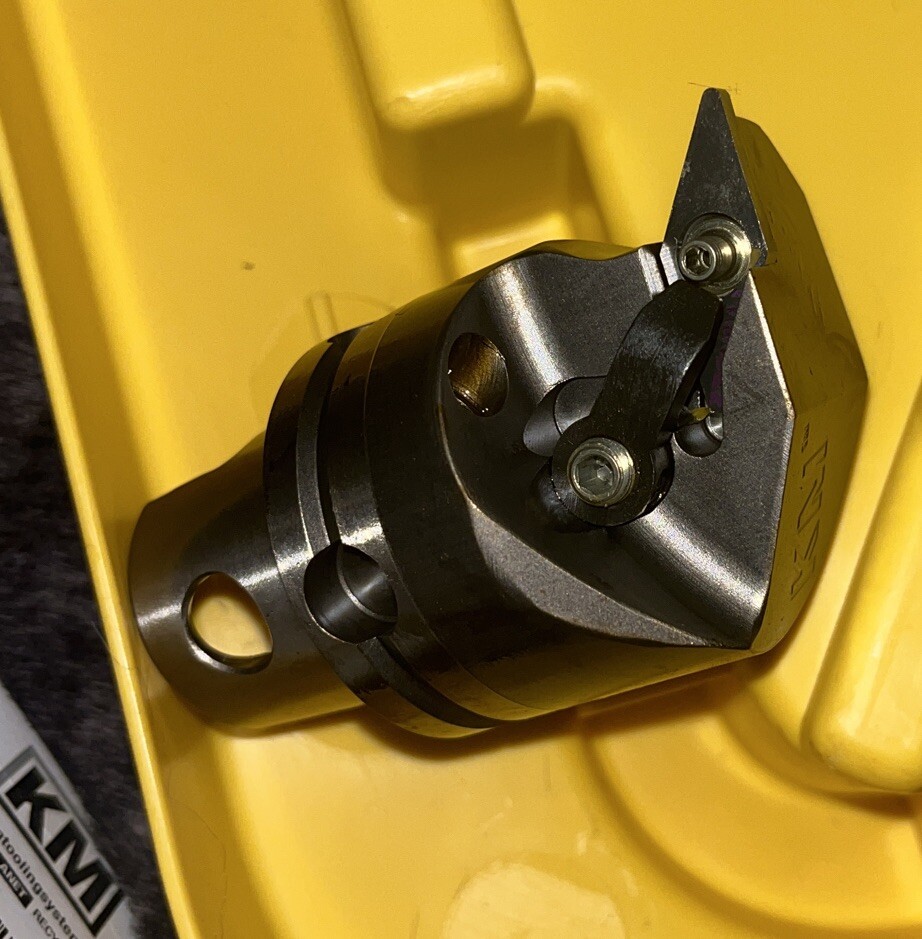 KM SYSTEMS KM40TSMVUNR16045M Insert, 3902253