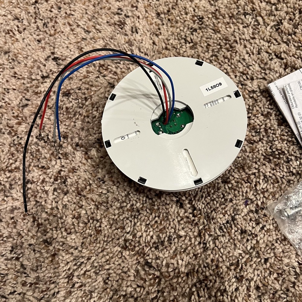 The Leviton OSC10-MOW Ceiling Occupancy Sensor White
