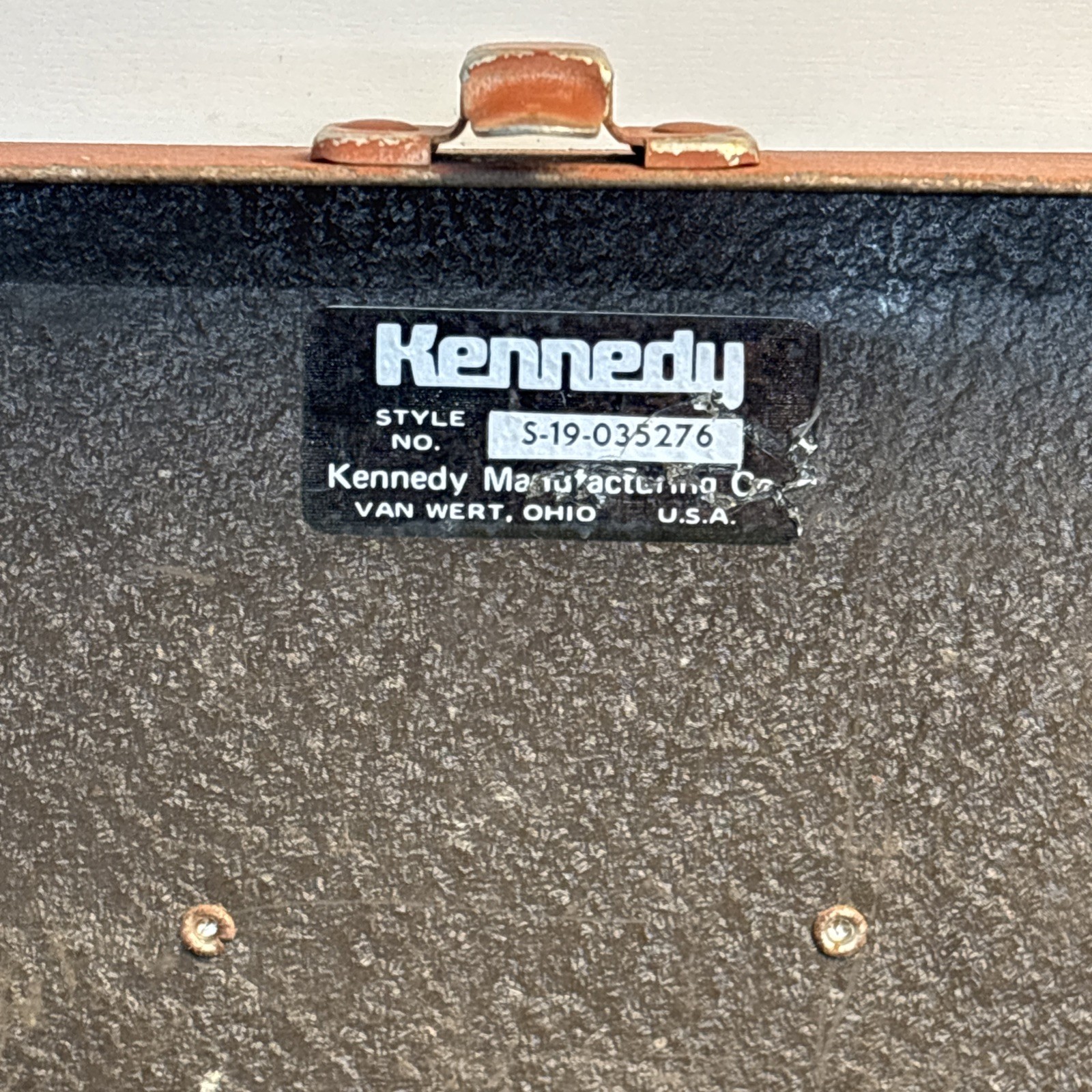 Vintage Kennedy S 19-035276 Metal Toolbox Chest Made in USA