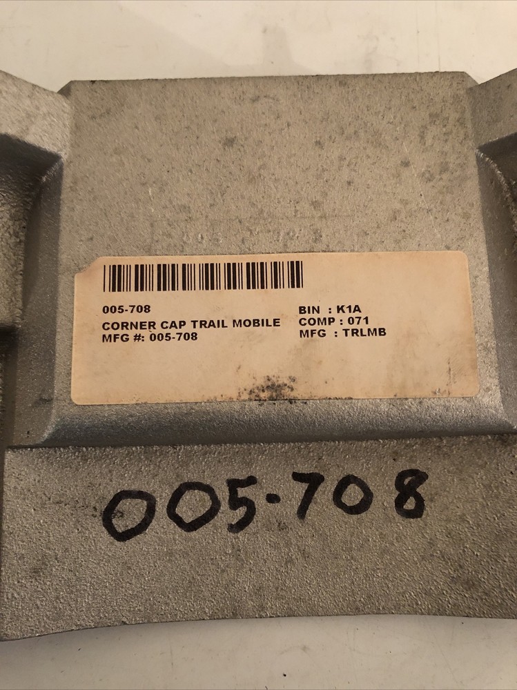 TRAILER CORNER CAP 005-708 NEW 005708