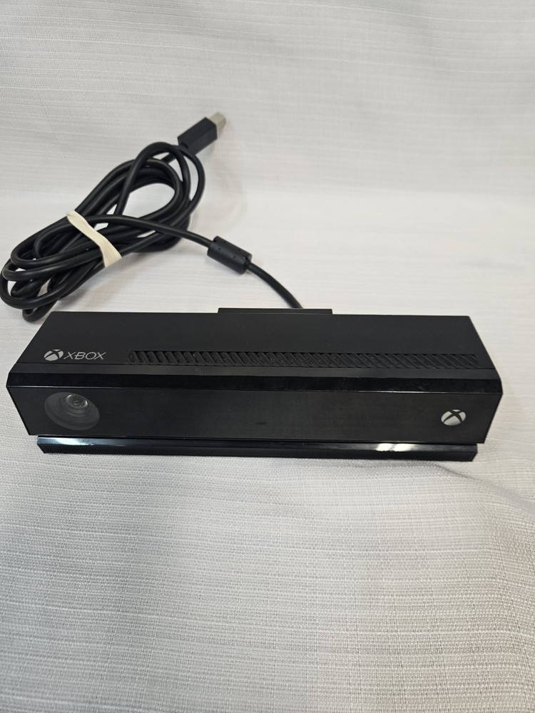 Microsoft XBOX ONE Black Kinect Motion Camera Sensor Bar Model 1520. Untested