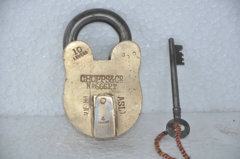 Vintage Brass Chopp's & Co. Solid Heavy Handcrafted 10 Levers Padlock