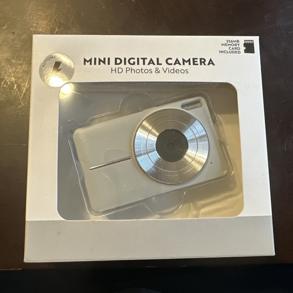 Mini Digital Camera White 256MB Memory Card Included