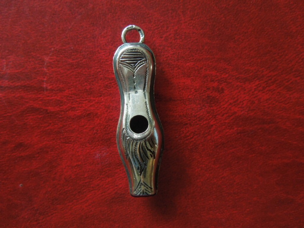 J2519 ANTIQUE DUTCH 835 SILVER NEEDLE CASE + SILVER TIMBLE