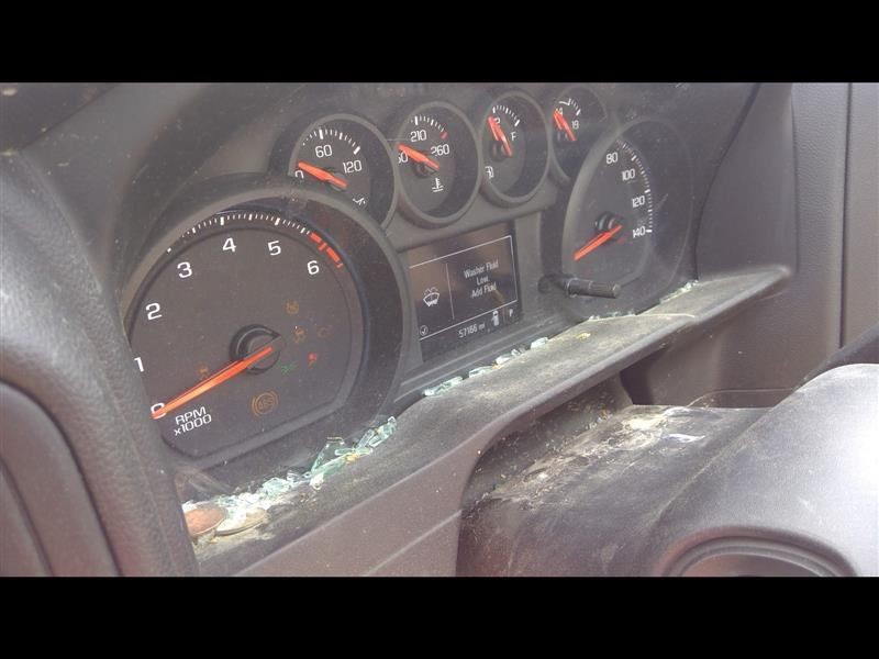 20 SILVERADO Fuse Box Cabin