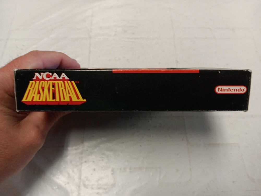 SNES-NCAA Basketball (Super Nintendo) Authentic BOX ONLY+BOX PROTECTOR