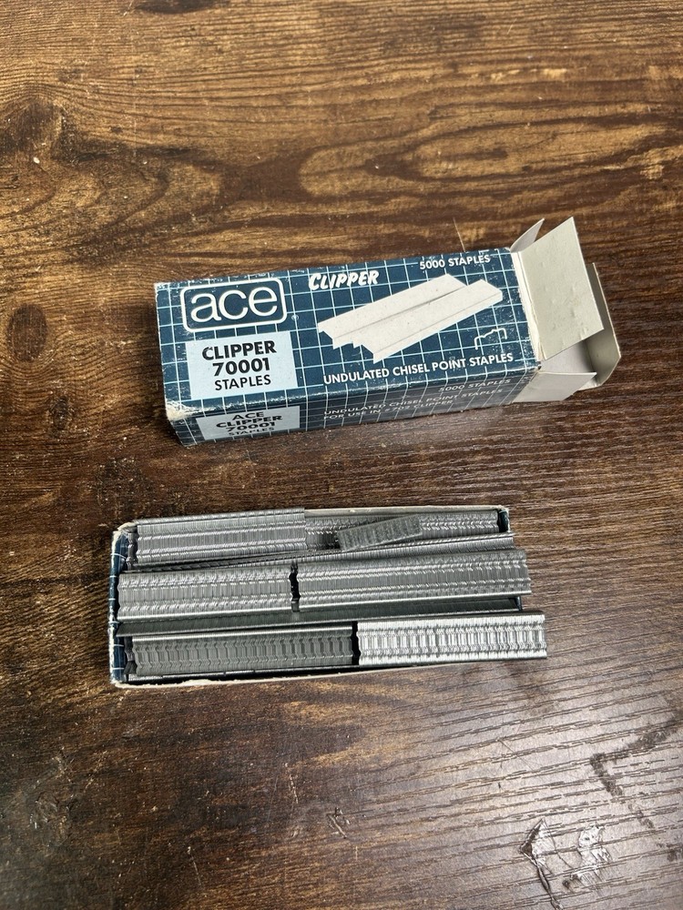 2 Boxes Vintage  Ace Chisel Point Clipper Staples Undulated 5000