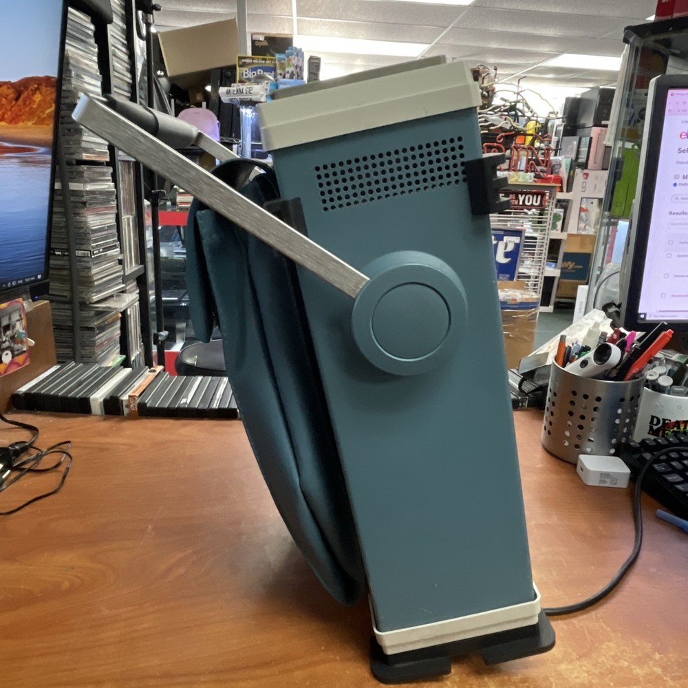 Tektronix 2714 Spectrum Analyzer unit only , 75ohm, UNTESTED