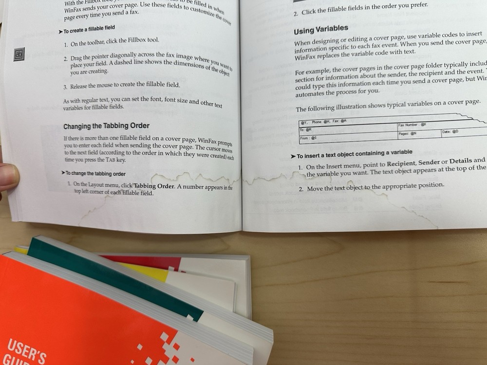 Delrina Commsuite The Complete Communications Solution For Windows 95 Used