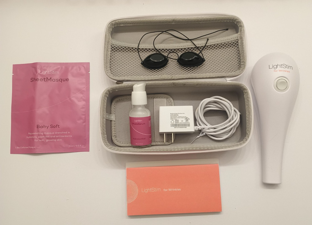 LightStim for Wrinkles Pro Strength LED Light Therapy Bundle! (White)