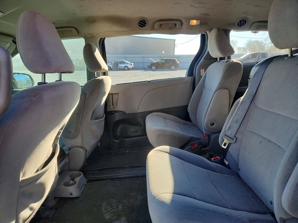 Fuse Box Engine Fits 11-16 SIENNA 5040793