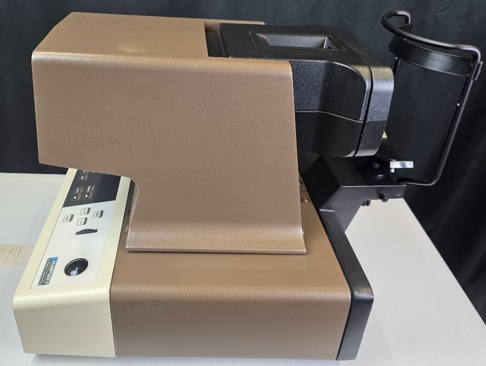 Humphrey Automatic Refractor 510 Autorefractor, Great for Accommodation Research
