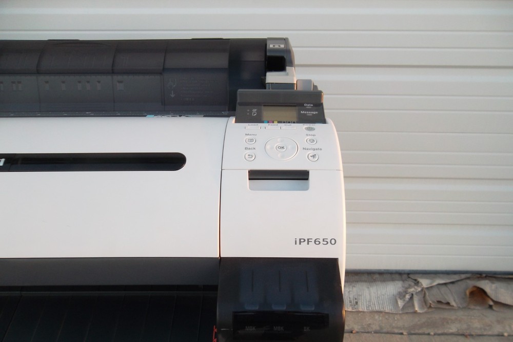 Canon imagePROGRAF iPF650 Plotter 24" Color Inkjet Large Format Printer w/Basket