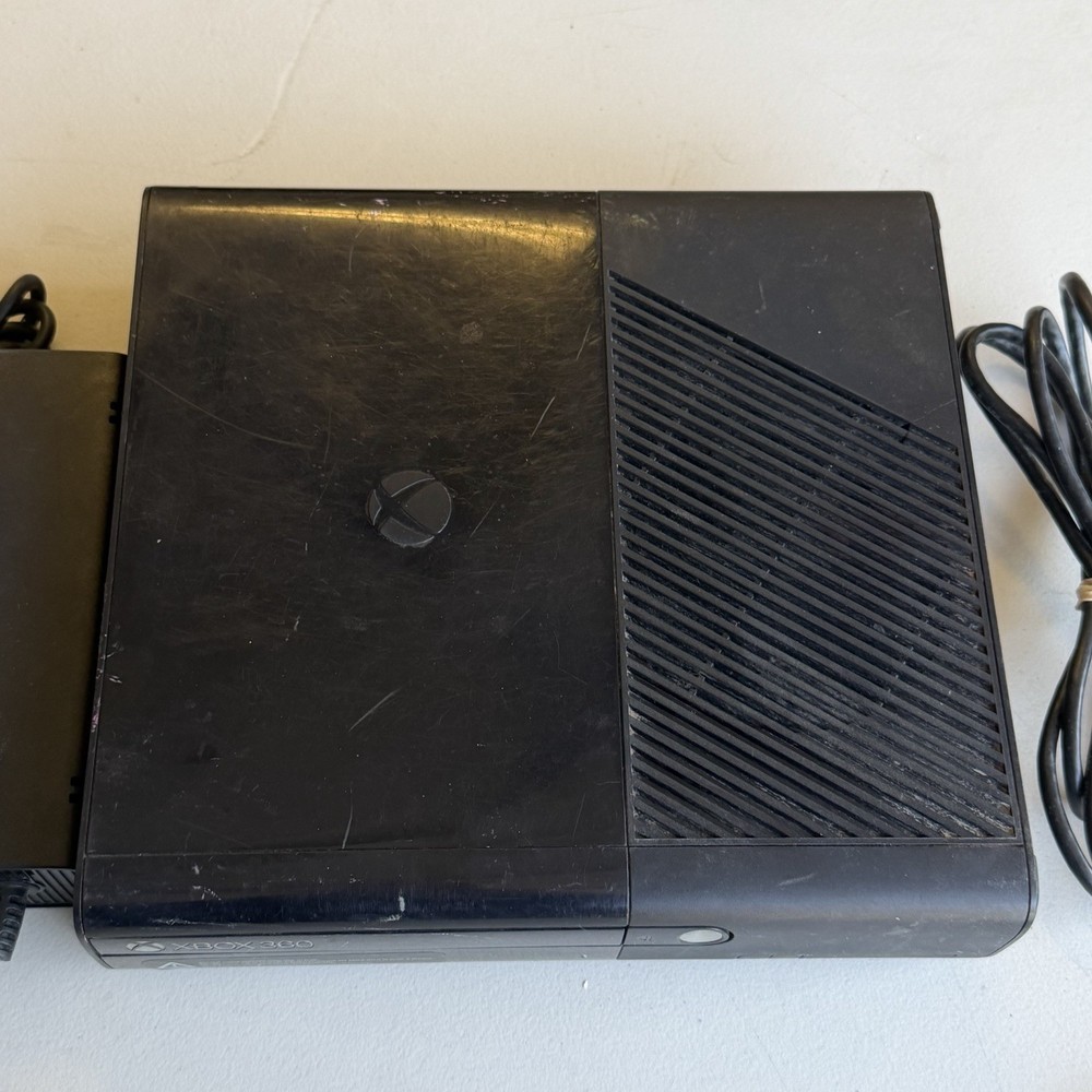 Microsoft Xbox 360 E Console 320GB W/ Controller, Cords + Grand Theft Auto V