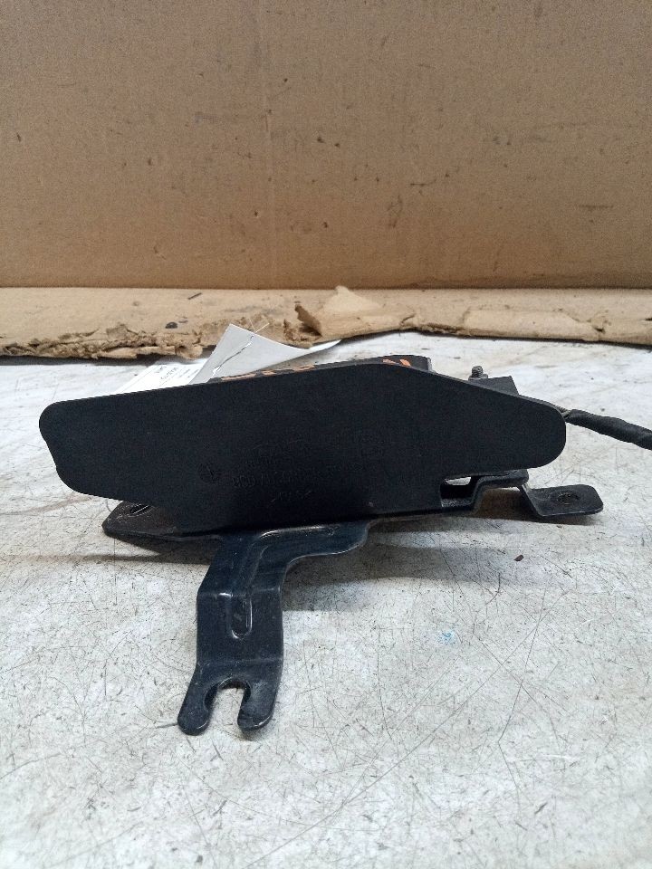 Used Blind Spot Detection System Warning Control Module fits: 2015 Hyundai Genes