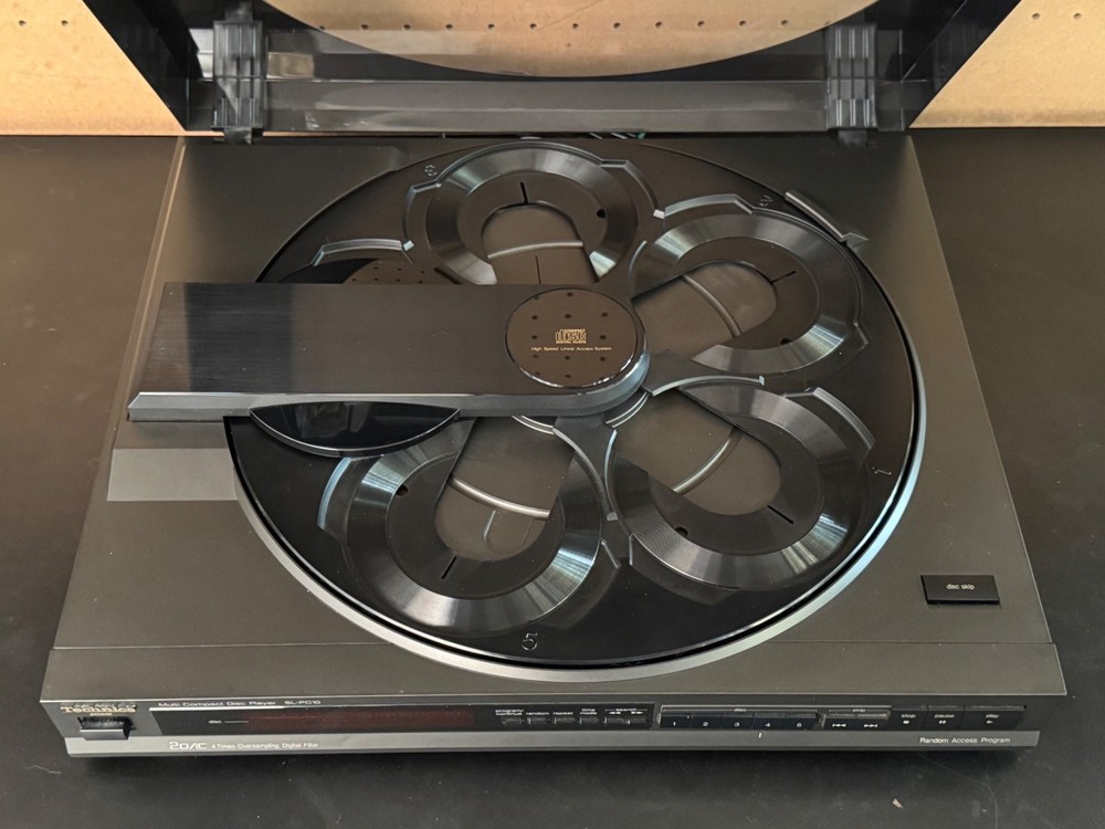 Technics SL-PC10 Multi Compact Disc Player 5 Disc Changer Tested Good