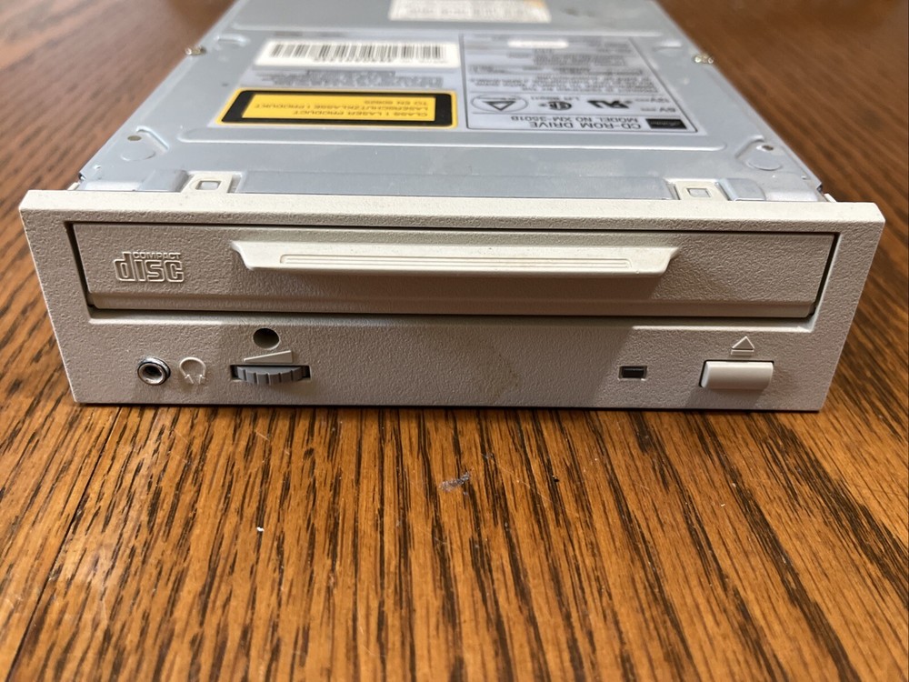 Compact disk RU CD-Rom Drive