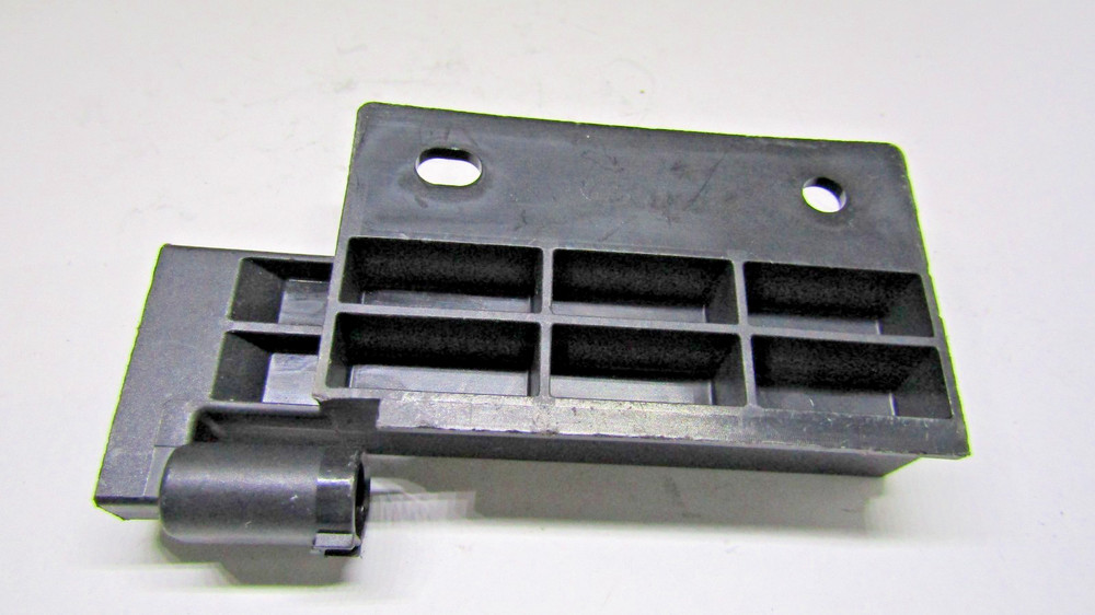 KEYLESS ENTRY PASSIVE ANTENNA MODULE RECEIVER Mopar 68068148AA