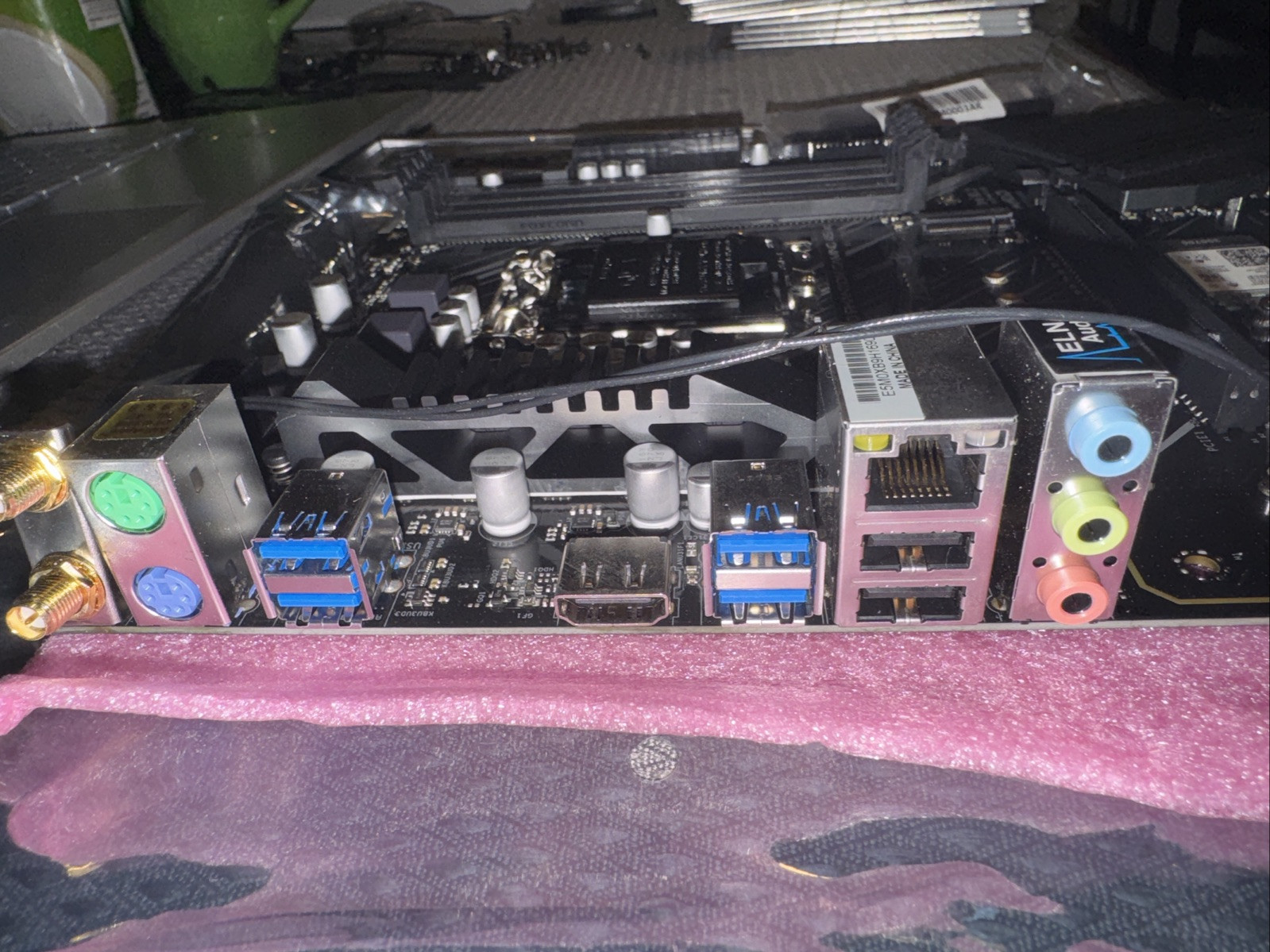 Asrock Z390 Phantom Gaming 4S/AC Wifi 8th/9th Gen Intel 1151 Motherboard