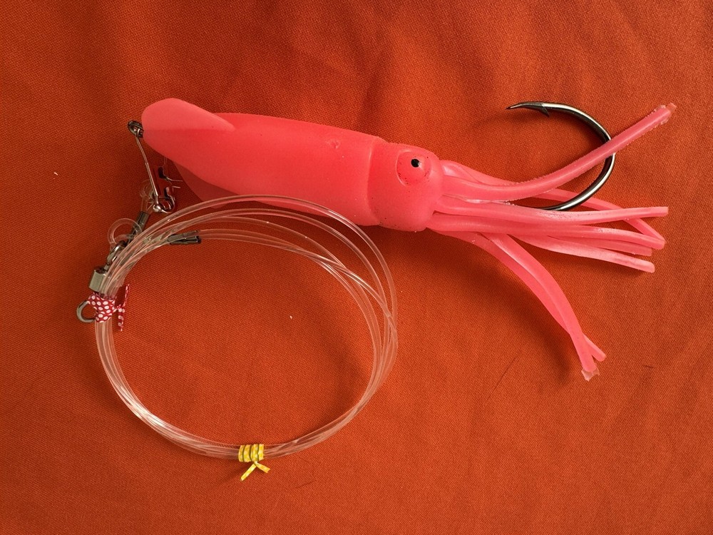 380g COD, HADDOCK, LARGE SQUID NORWAY LURE KRAKEN GLOW SQUID 12/0
