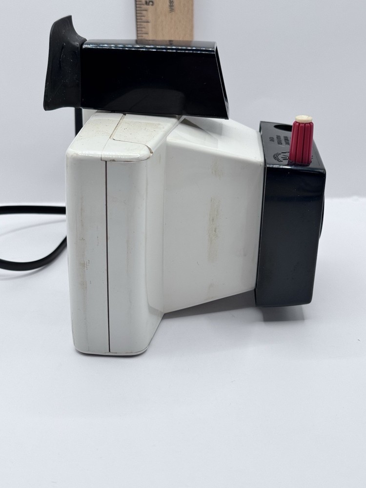 Polaroid 1965 Model 20 Land Camera Complete With Case And Instructions
