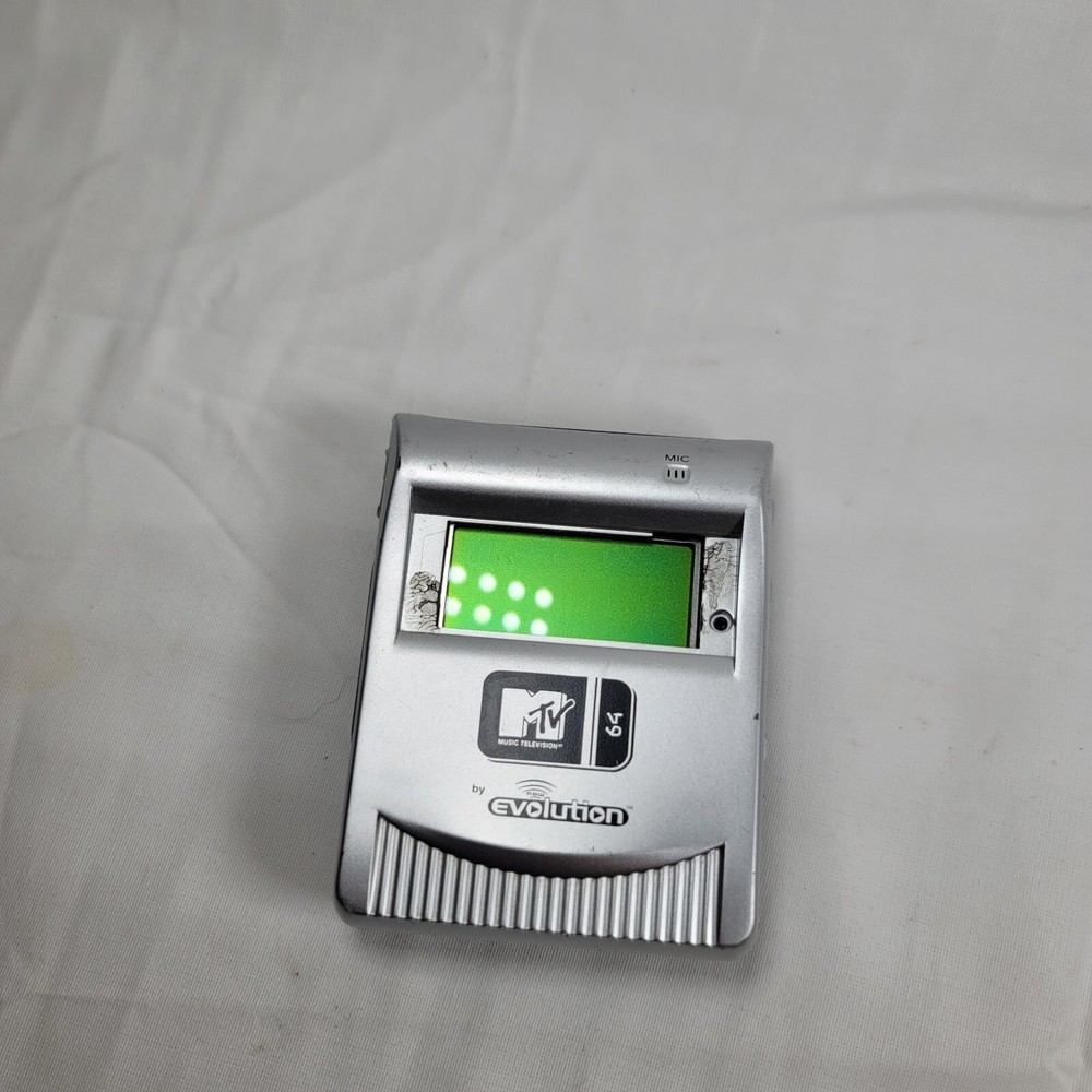 For Parts! MTV 64 Evolution Mp3 Player, Missing Battery Voer & Front Screen...