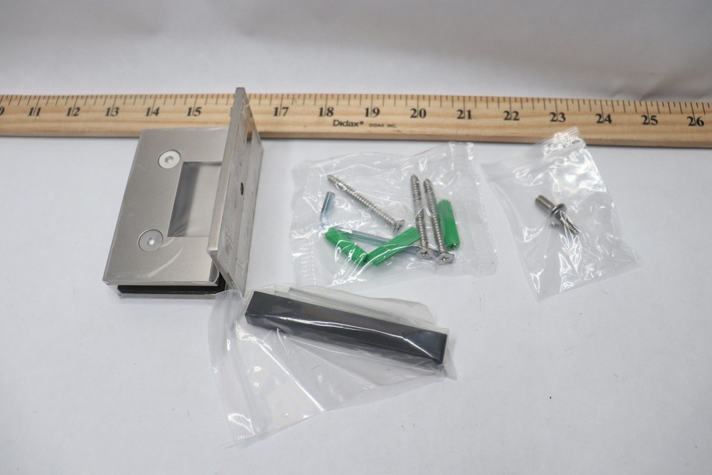 Futureglass Gamma Wall Mount Offset Back Plate Hinge GAM-OB90-BN