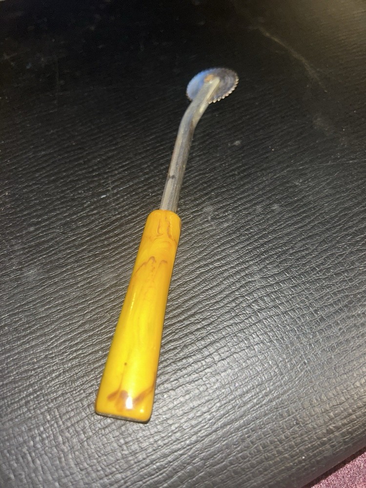 Vintage Tracing Wheel Bakelite Butterscotch Handle Sewing Pattern Tool