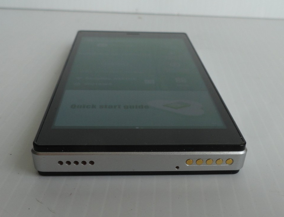 GlocalMe G4 Mobile Hotspot Wireless Data Terminal