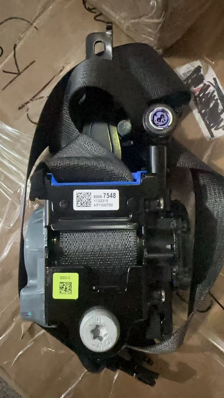 2024-26 CHEVROLET TRAX FRONT LEFT DRIVER SEAT BELT RETRACTOR KIT NEW OEM GM