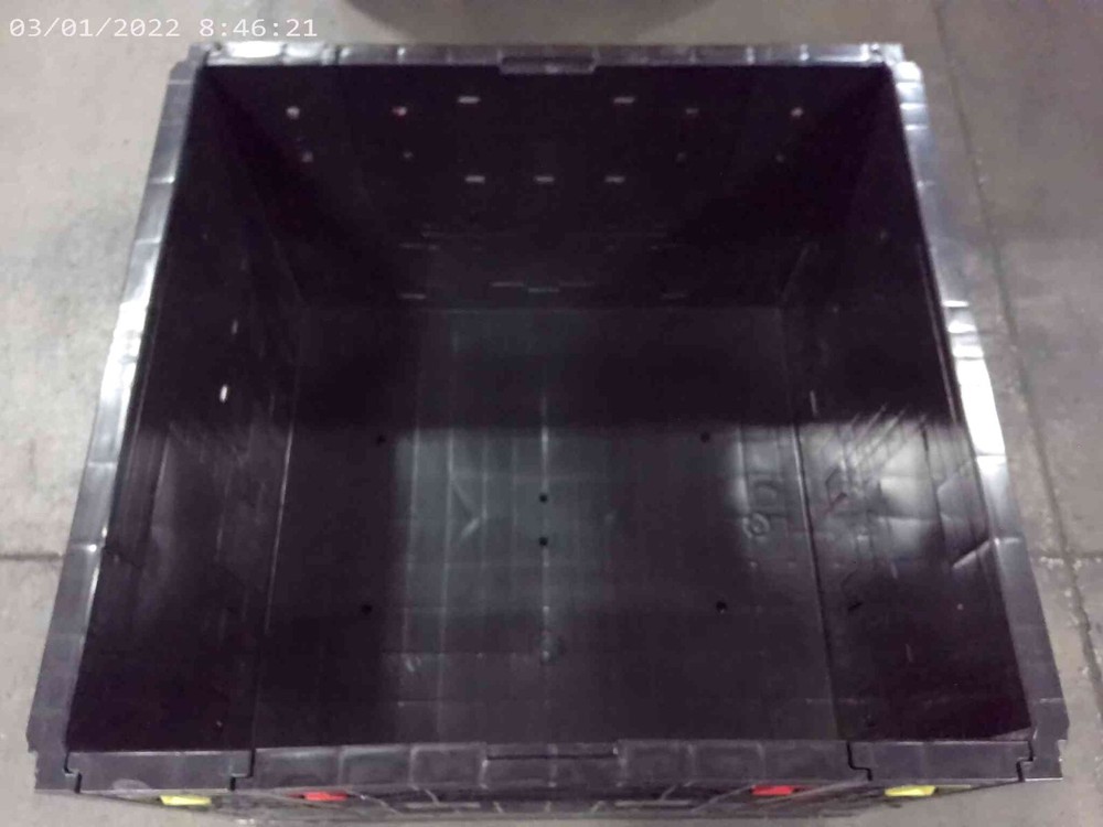 New 30x32x25 HDPE Bulk Container