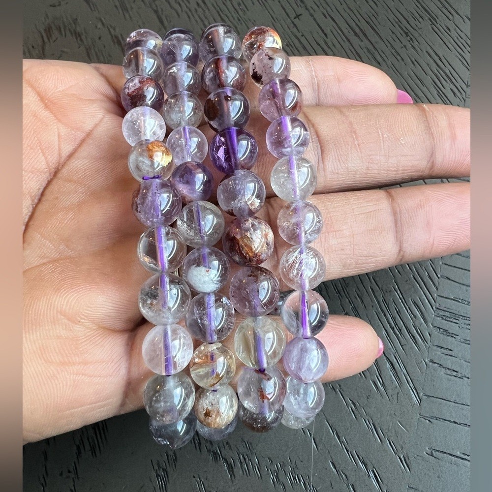 (ONE) Amethyst phantom bracelet 8mm SIZE 7’