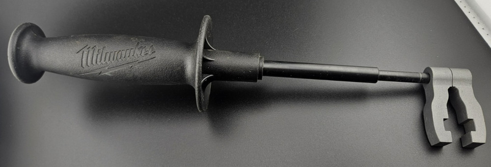 MILWAUKEE 516067 Adjustable Auxillary Drill / Driver Handle