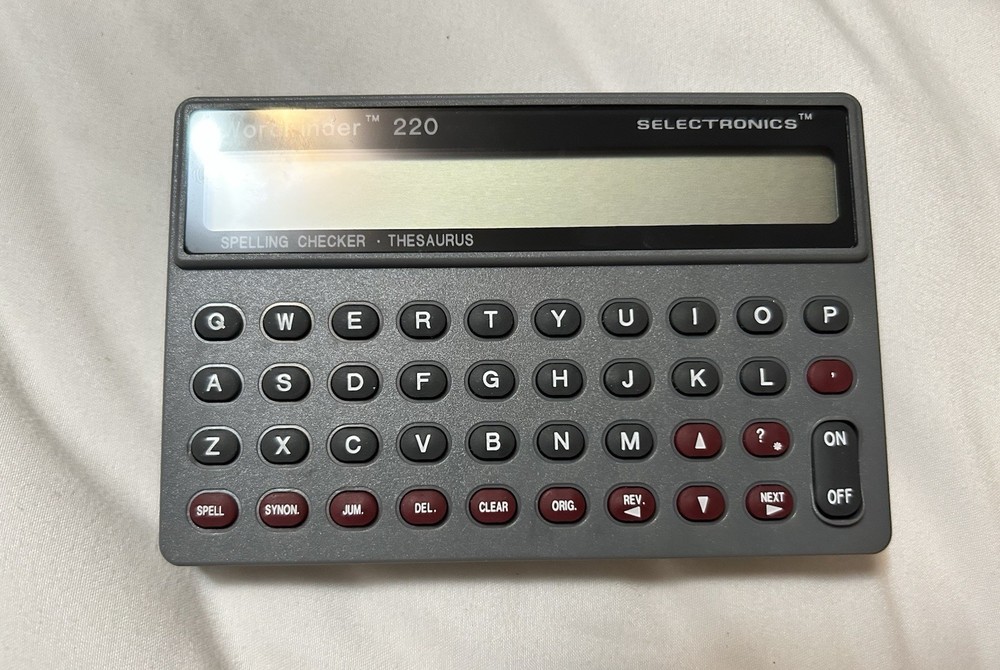 Vintage Word Finder 220 By Selectronics