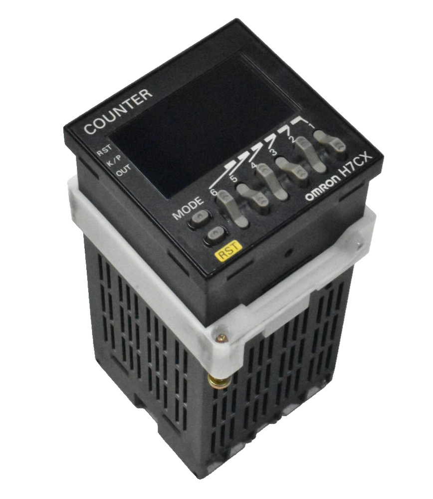 Omron H7CX-AW Digital Counter Module USED