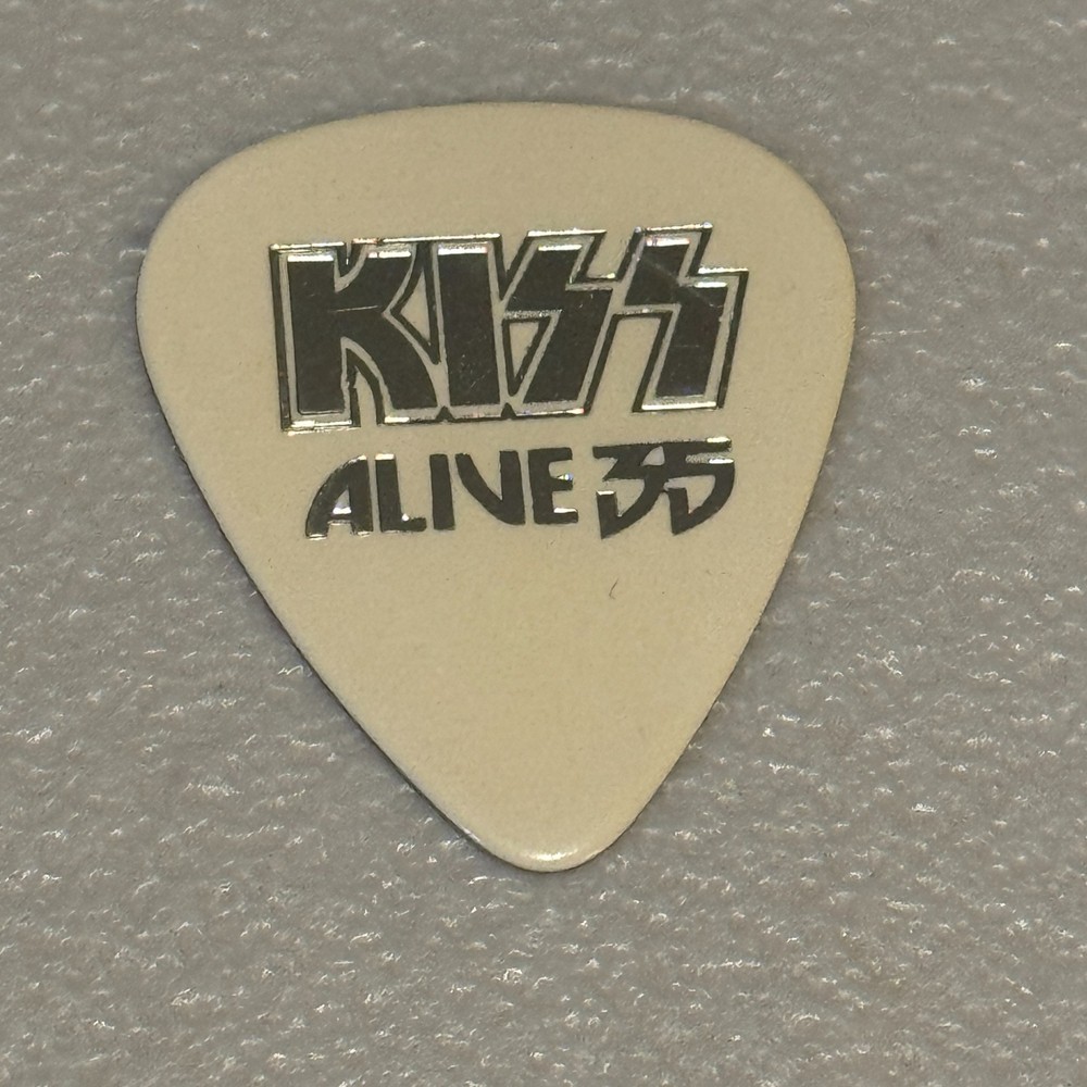 KISS Paul Stanley Signature Guitar Pick ALIVE 35 Tour CONCERT STAGE Plectrum
