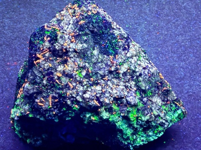 MULTICOLOR COOL FRANKLIN ASSEMBLAGE: FLUOROAPATITE & CHLOROPHANE, FRANKLIN, N.J.