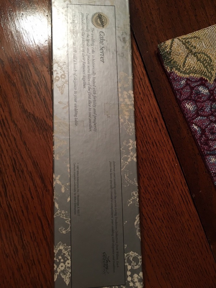 Wedding Cake Server by Wilton * Gorgeous*