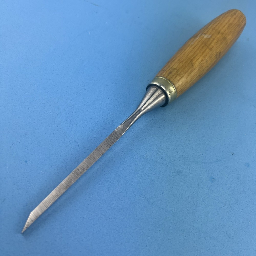VINTAGE RARE SMALL 1/8'' WIDTH MARPLES CHISEL ,UK .