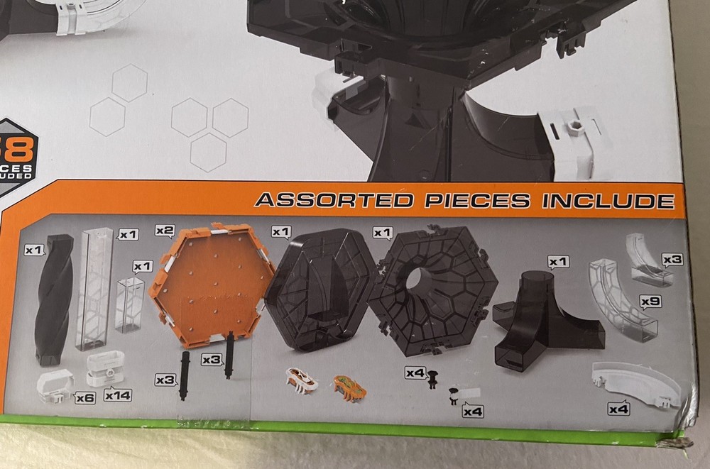 HEXBUG NANO V2 BLACK HOLE GRAVITY DEFYING ROBOTIC CREATURES ULTIMATE FREE FALL