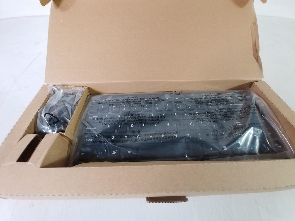 New Polycom PLCM-0977 Keyboard W/ Mouse (PLCM-0975)