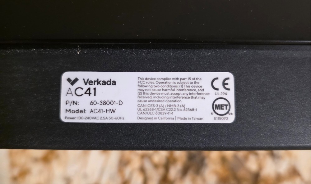 Verkada Door Access Controller AC41-HW with AD31 Reader