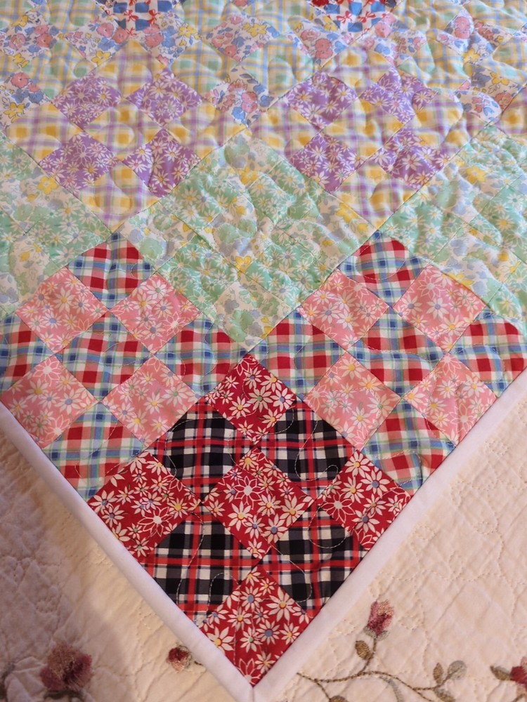 Hand Made Patchwork 9 Patch Quilt Hand Pieced Machine Quilted Lap Crib 36 X 41