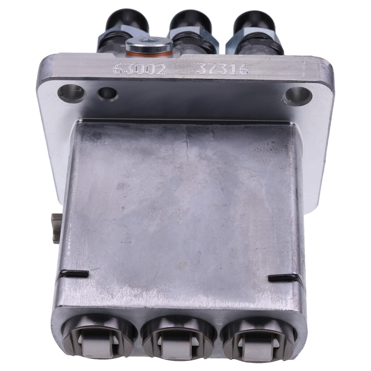 Fuel Injection Pump 104206-3002 104206-3012 For Kubota Bosch Engine D1105