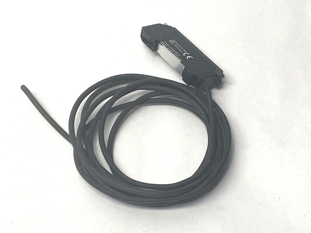 Keyence FS-V31P Fiber Optic Sensor Amplifier