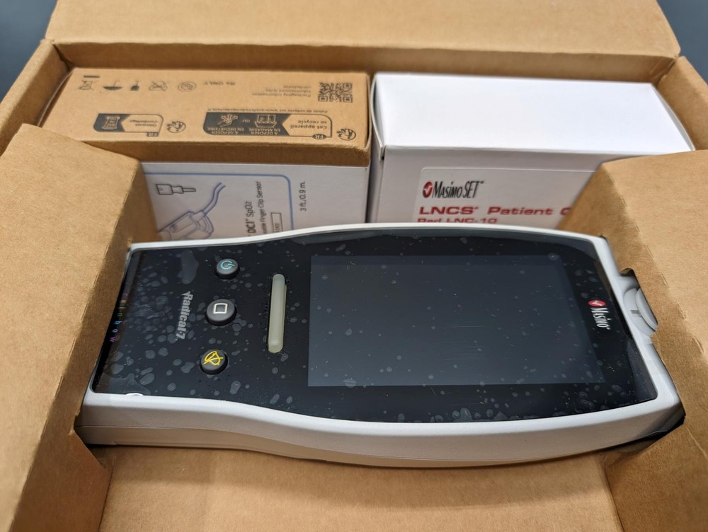 Masimo Radical 7 Pluse Oximeter Spo2 touchscreen wifi bluetooth
