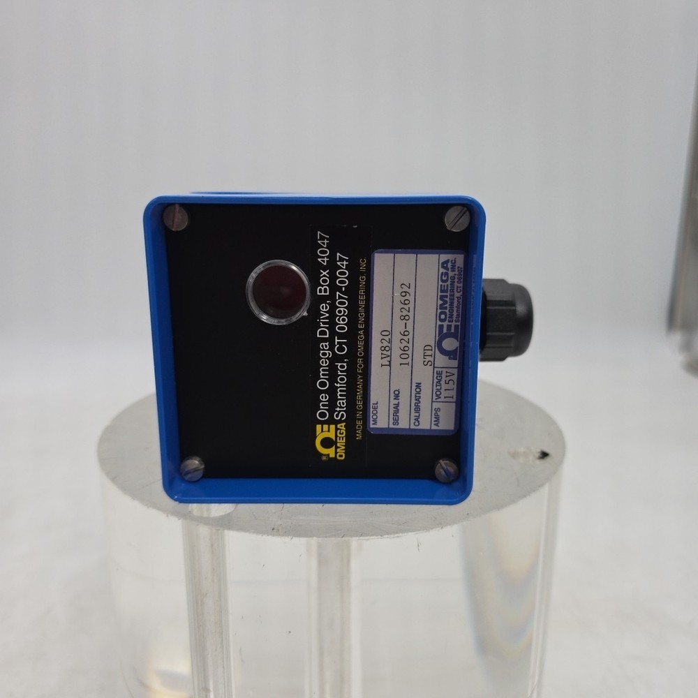 New Omega LV820 Electronic Level Switch