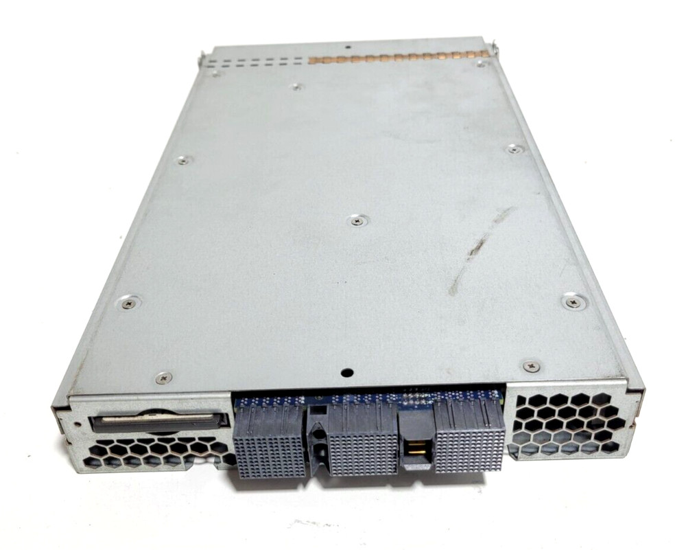 AJ798A HP StorageWorks Smart Array Controller 490092-001 - AS IS -UNTESTED.