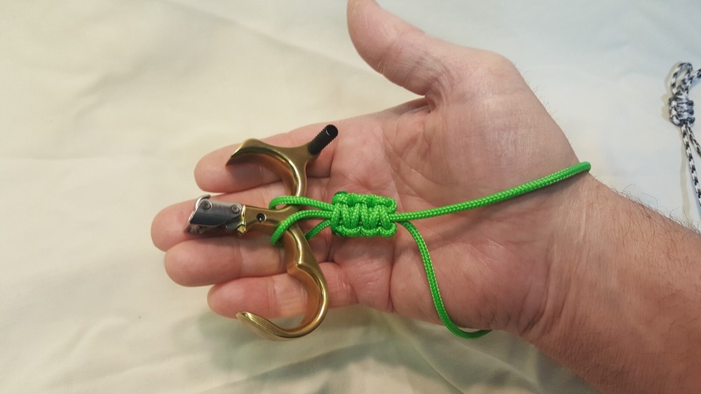 Archery Release Wrist Strap ~ Hinge / Thumb Button ~ Carter, Scott, B3